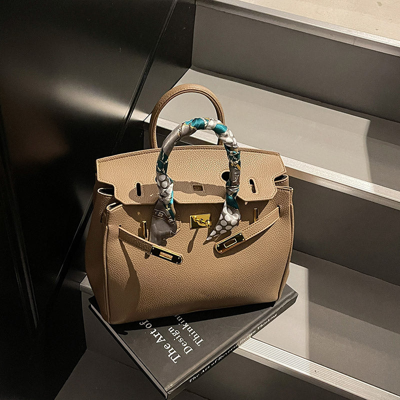 High-end shoulder bag