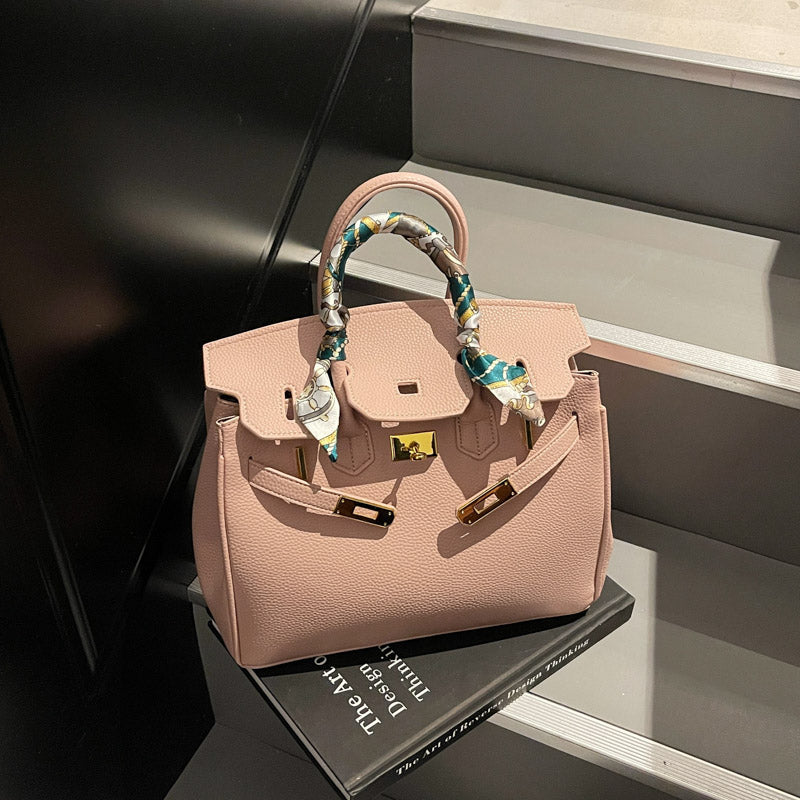 High-end shoulder bag