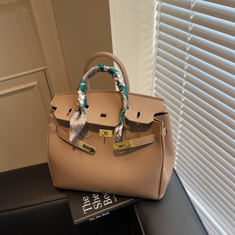 High-end shoulder bag