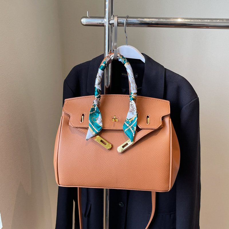 High-end shoulder bag