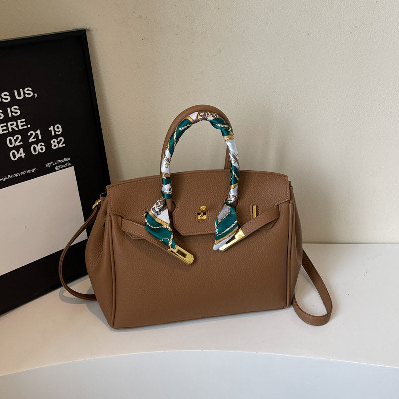 High-end shoulder bag