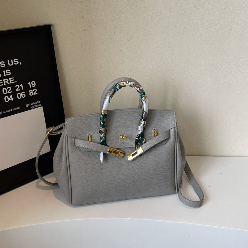 High-end shoulder bag