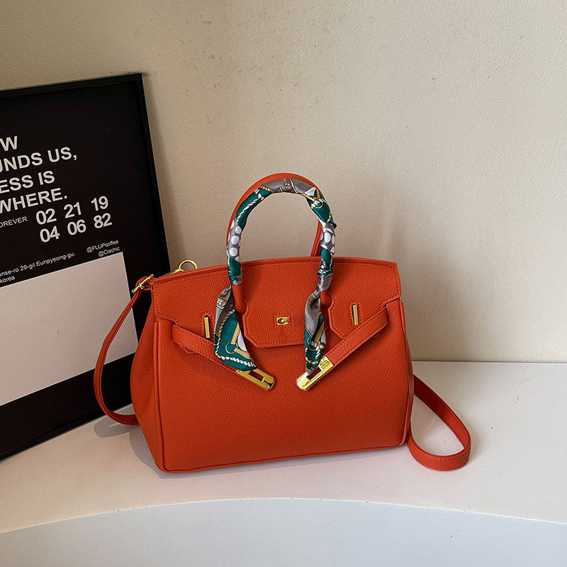 High-end shoulder bag