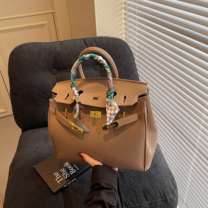 High-end shoulder bag