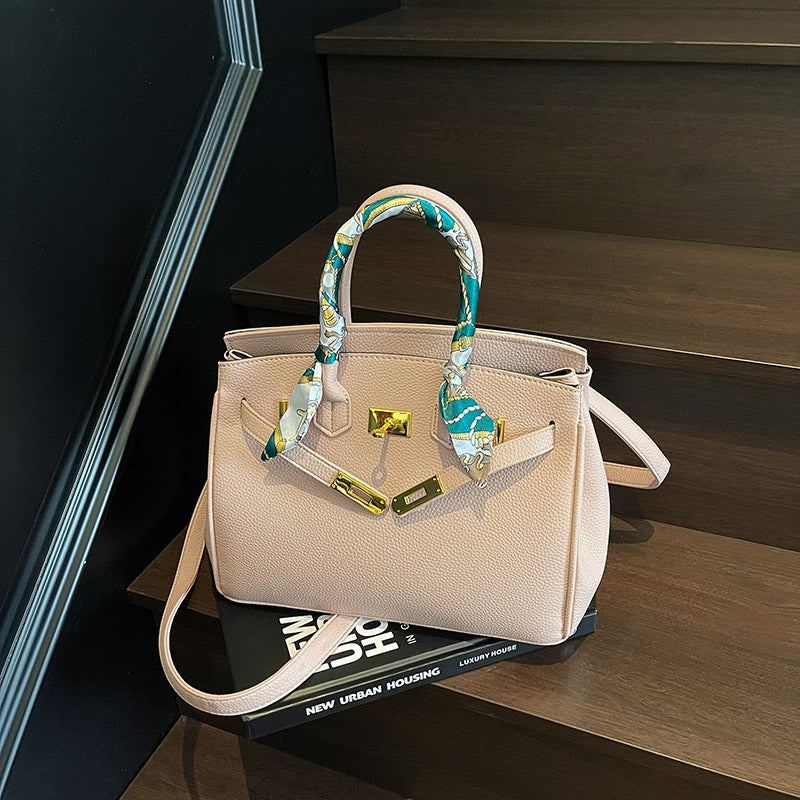 High-end shoulder bag