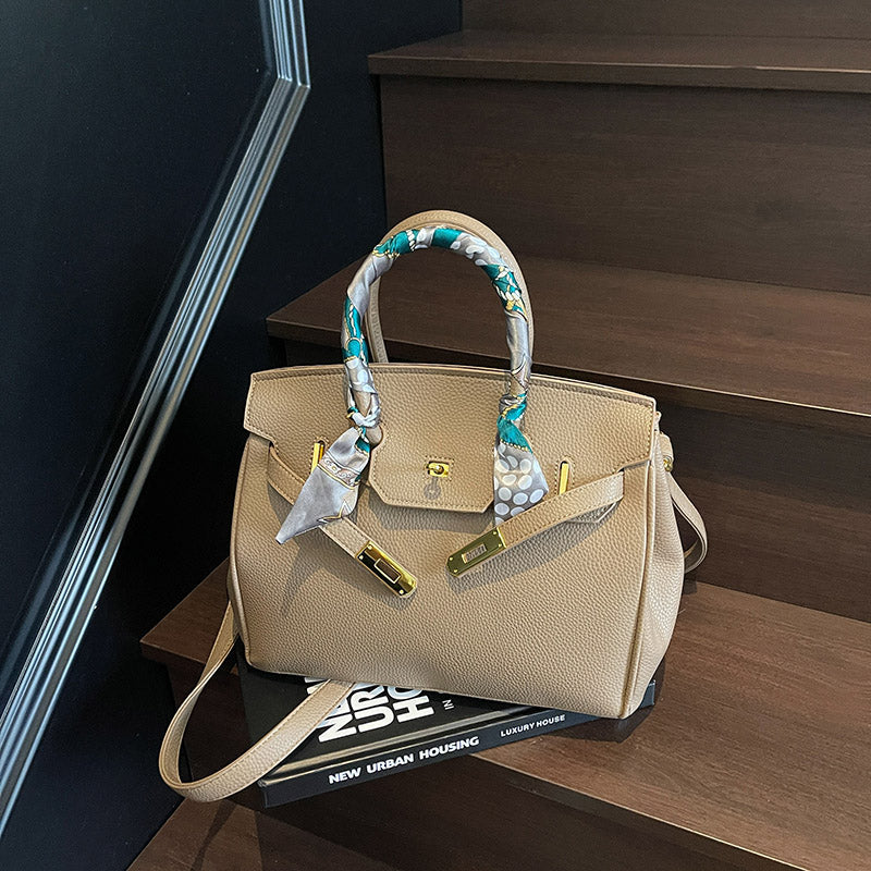 High-end shoulder bag