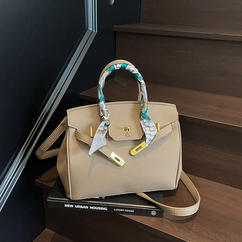 High-end shoulder bag