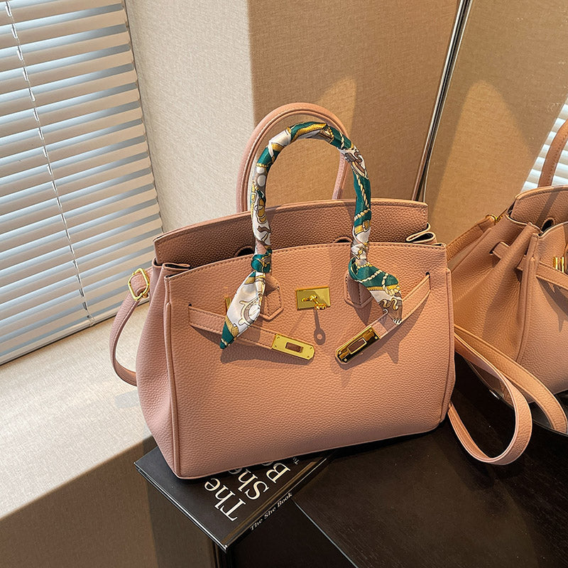 High-end shoulder bag