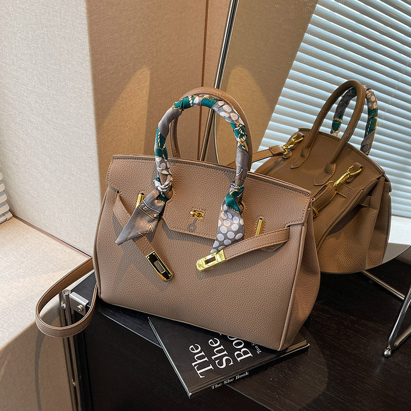 High-end shoulder bag