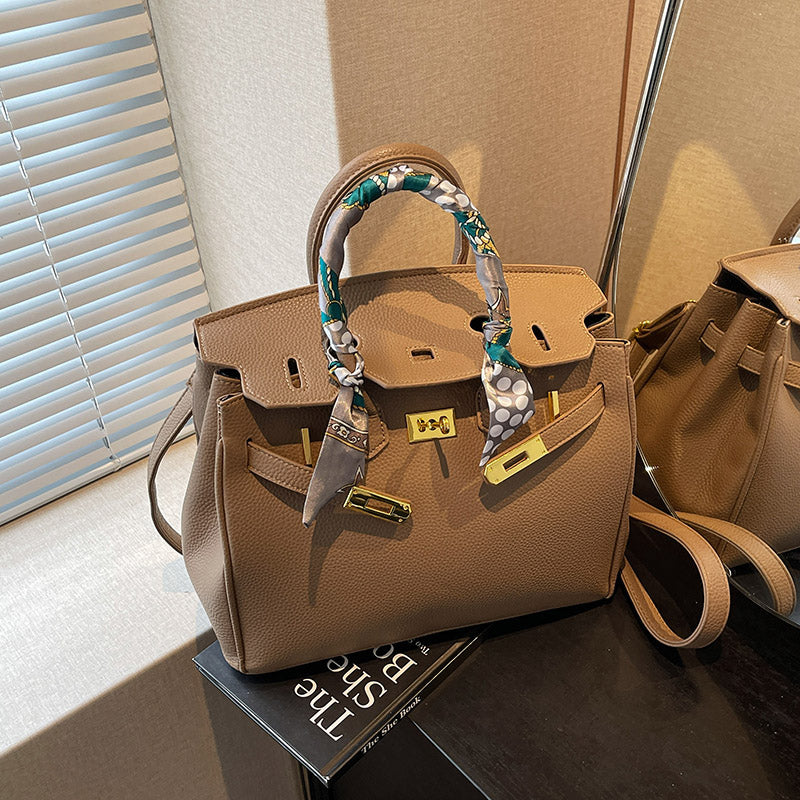 High-end shoulder bag