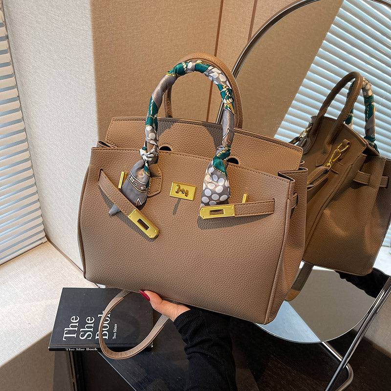 High-end shoulder bag