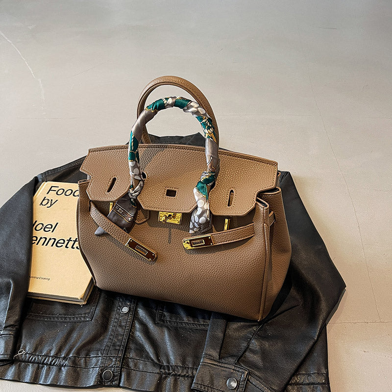 High-end shoulder bag